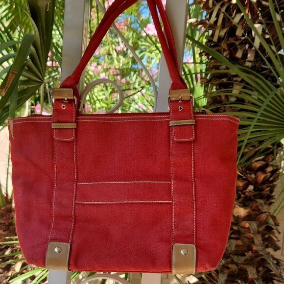 Tommy Hilfiger Red Canvas Tote Bag Wirh Faux Leather Accents - Picture 2 of 4